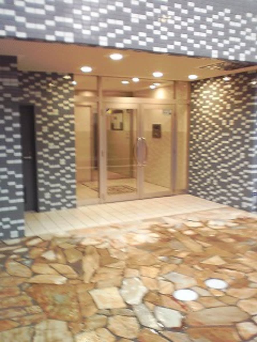 v20250427004119/fresh/building/J00100401645_3