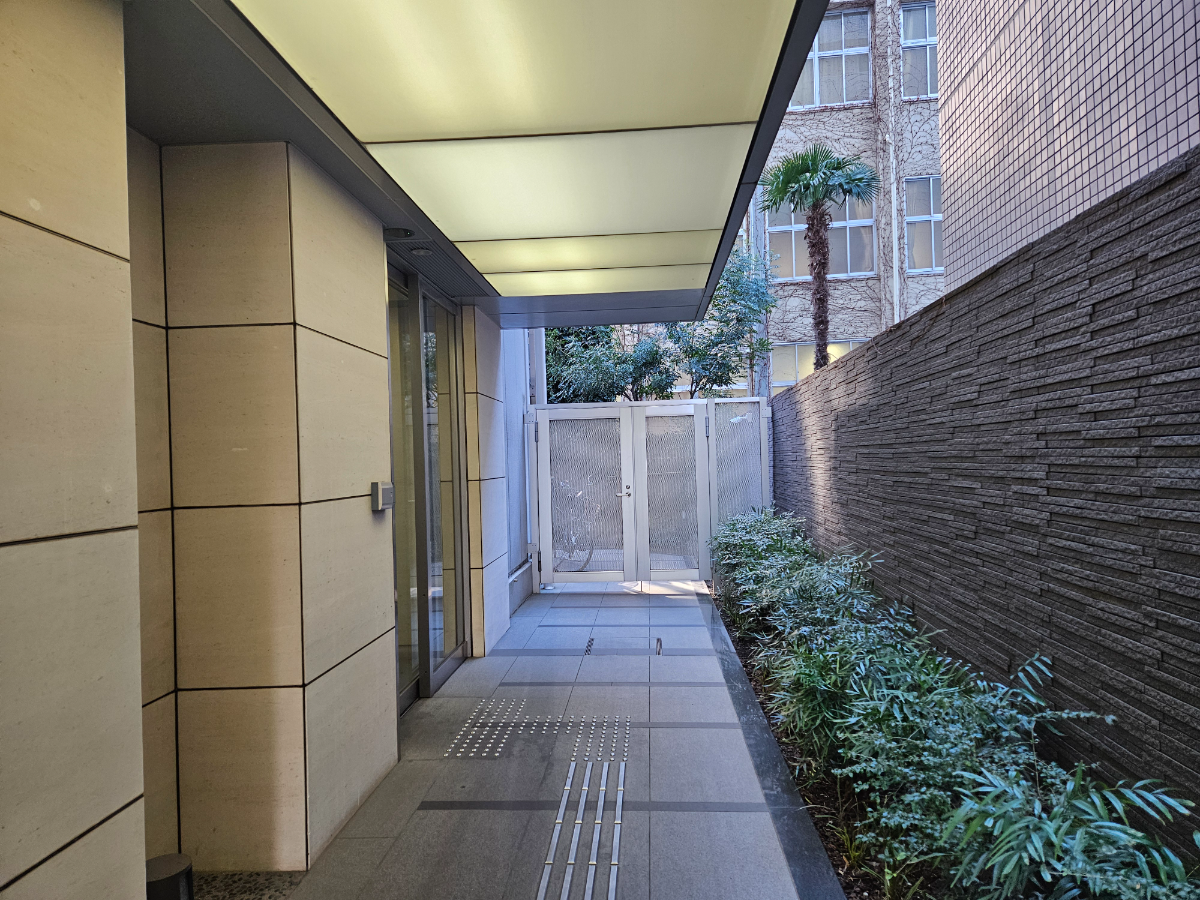 v20250427004119/fresh/building/J00100402337_11
