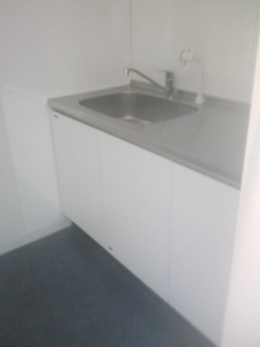 v20250427004119/fresh/building/J00100403300_8