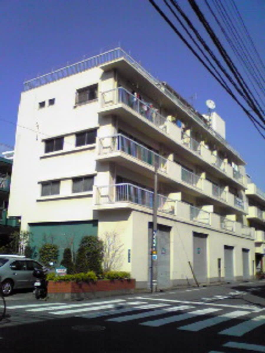 v20250427004119/fresh/building/J00100403372_1