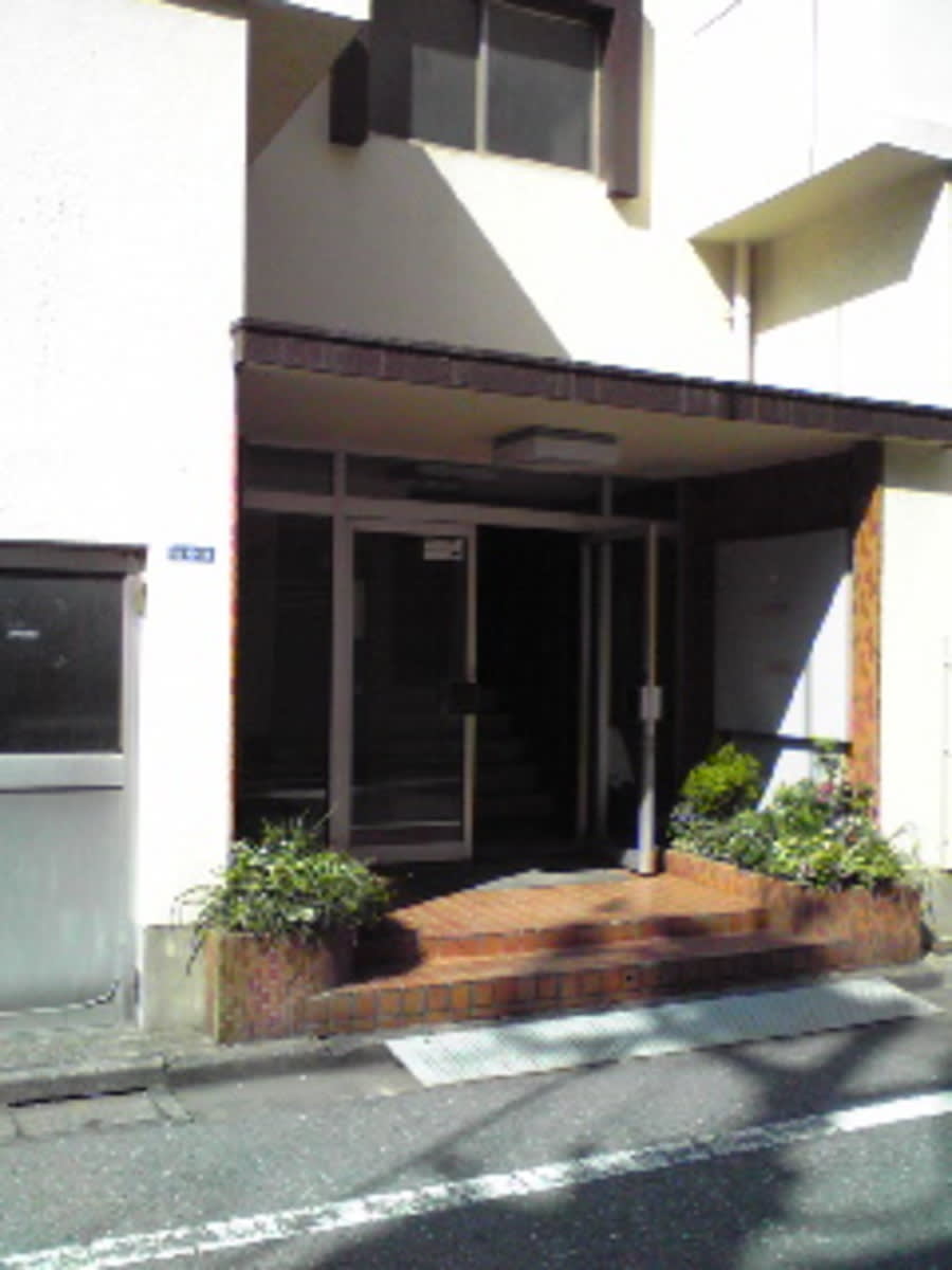 v20250427004119/fresh/building/J00100403372_3