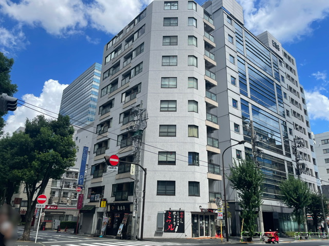 v20250427004119/fresh/building/J00100403410_1