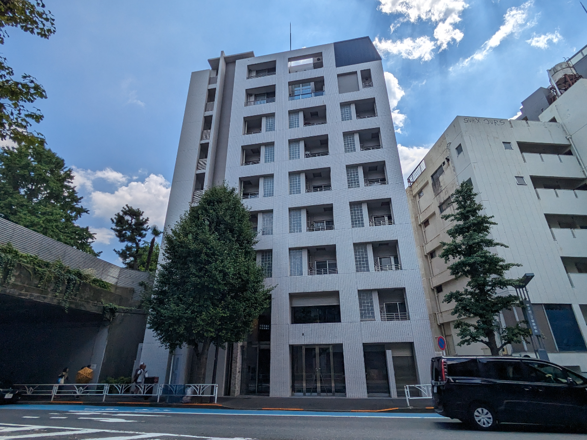 v20250427004119/fresh/building/J00100404273_1