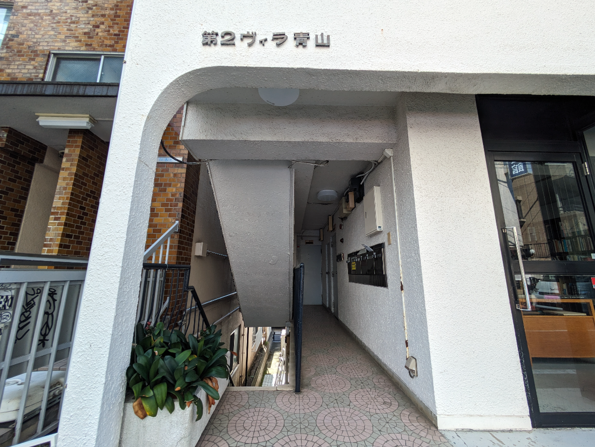 v20250427004119/fresh/building/J00100404283_3