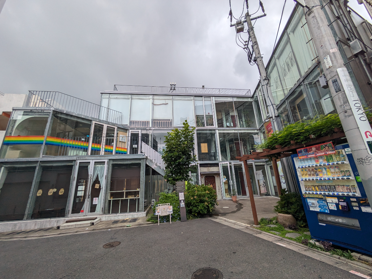 v20250427004119/fresh/building/J00100404809_1