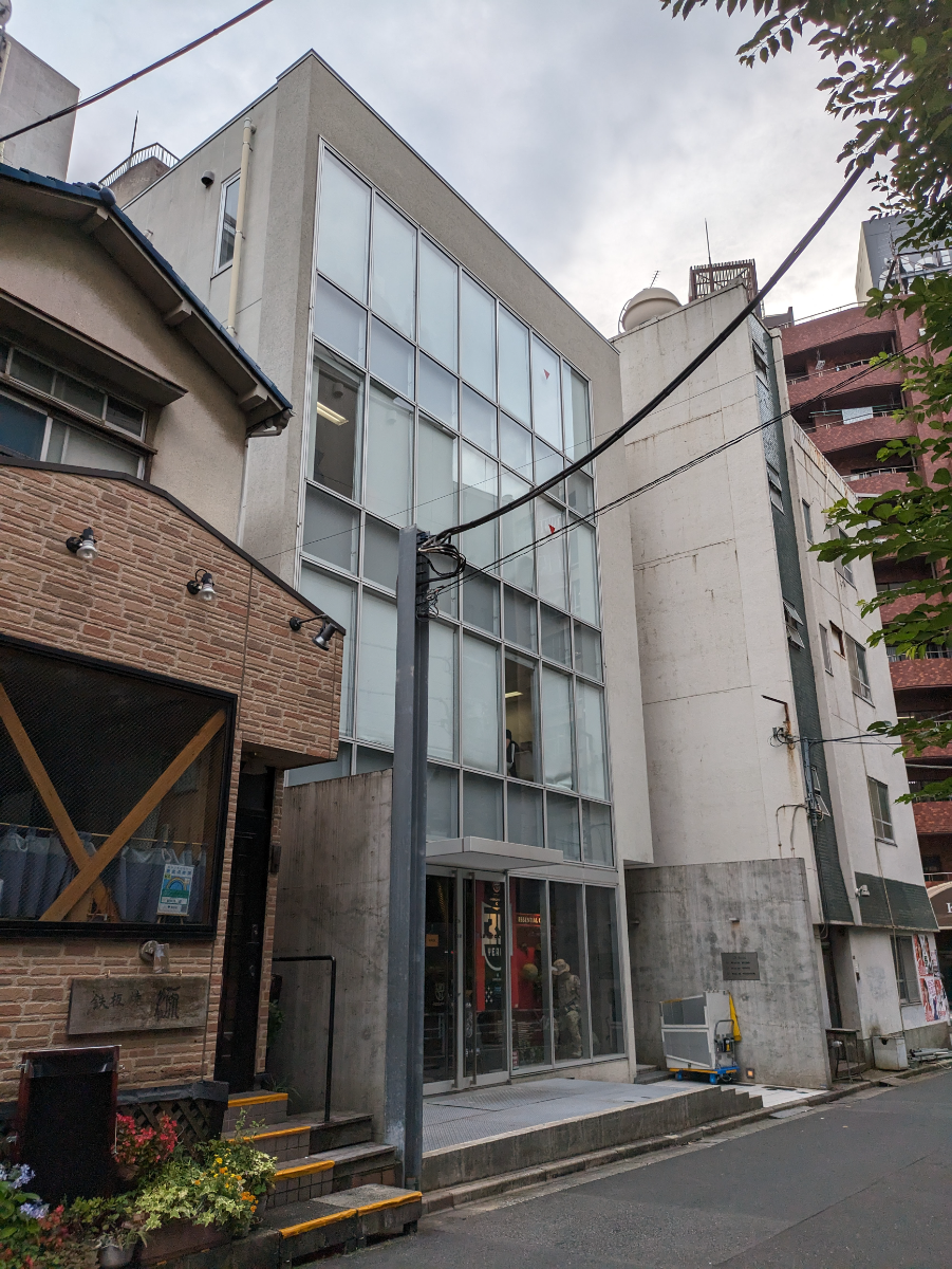 v20250427004119/fresh/building/J00100404976_5