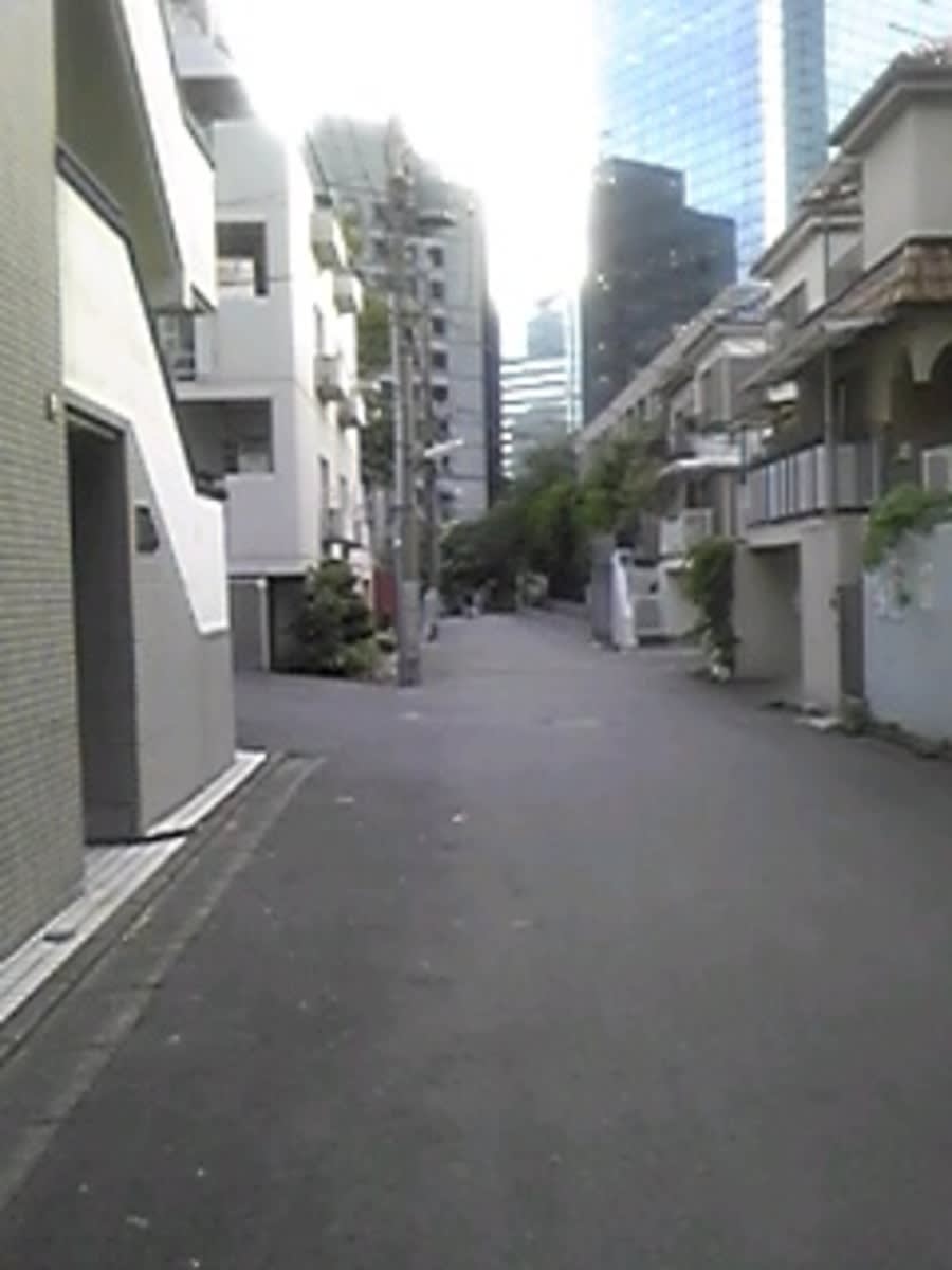v20250427004119/fresh/building/J00100404996_2