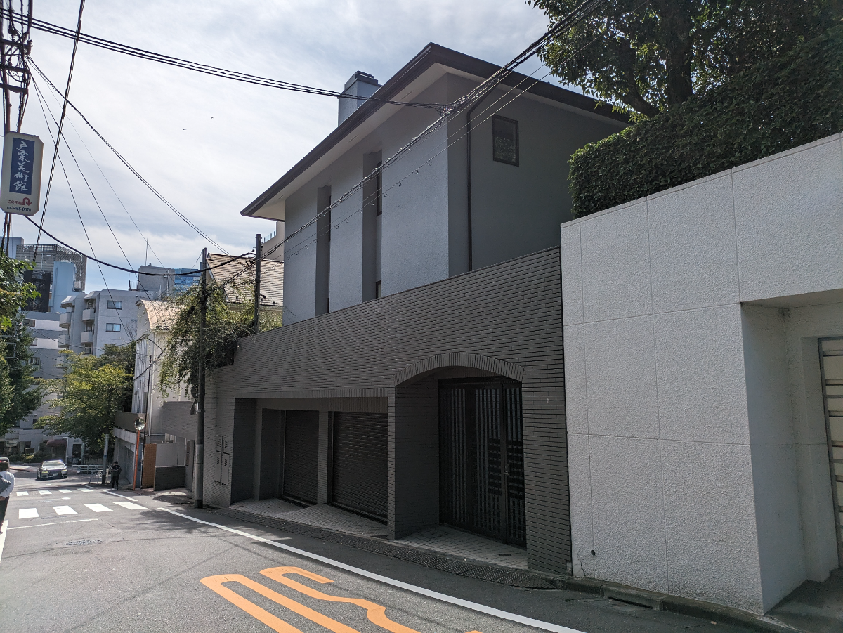 v20250427004120/fresh/building/J00100401893_5