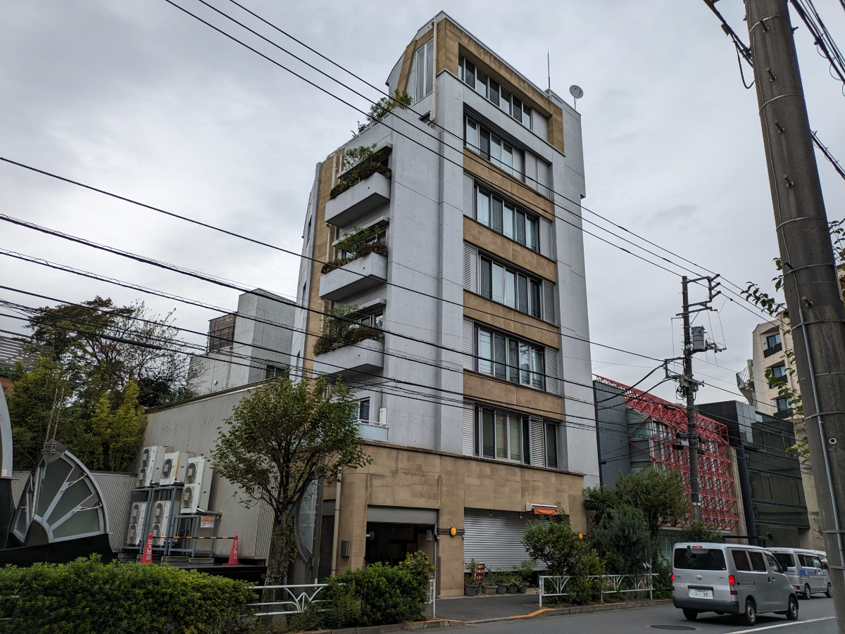 v20250427004120/fresh/building/J00100401900_1