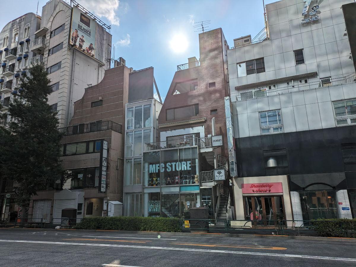 v20250427004120/fresh/building/J00100402297_6