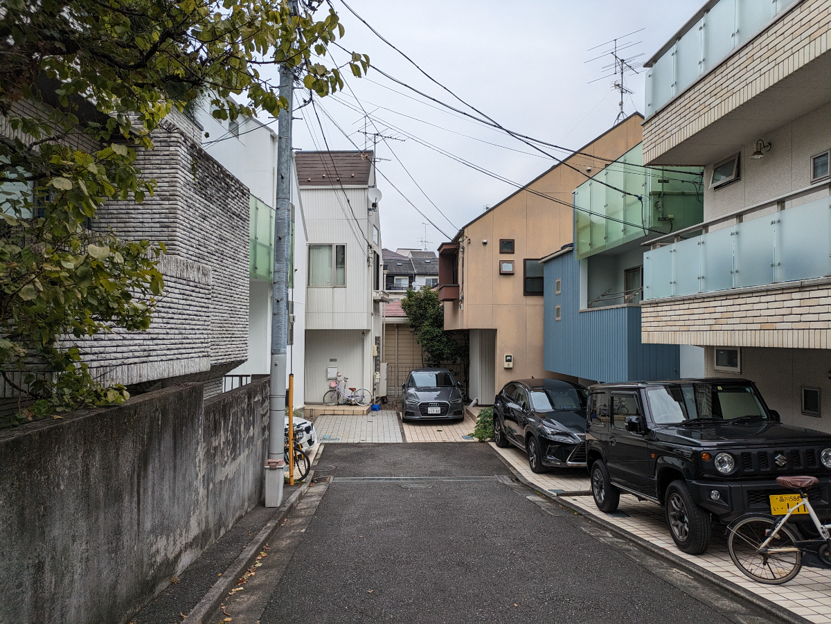v20250427004120/fresh/building/J00100402872_2