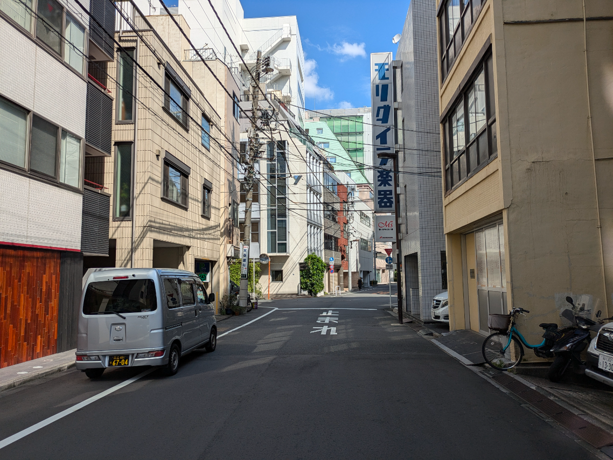 v20250427004120/fresh/building/J00100402892_11