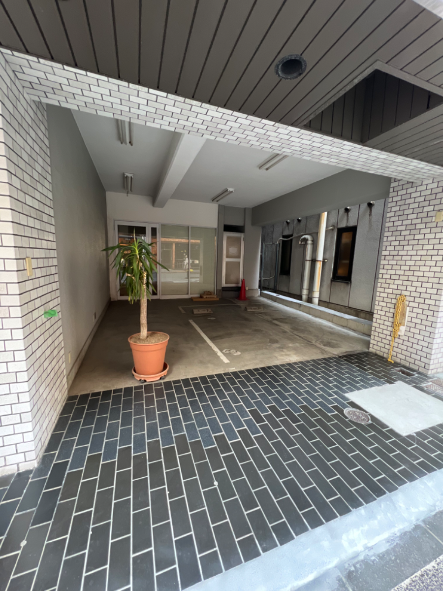 v20250427004120/fresh/building/J00100403091_5