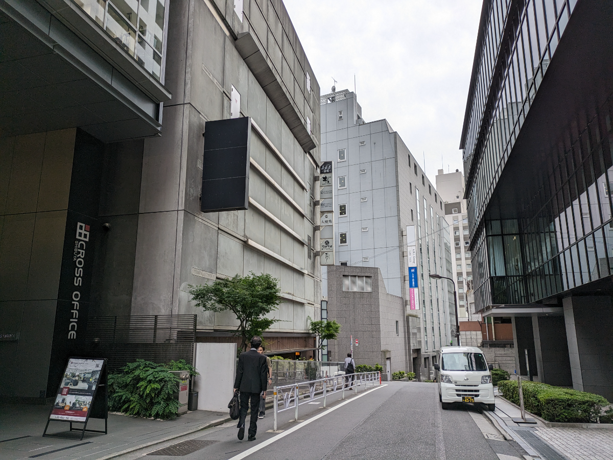 v20250427004120/fresh/building/J00100403094_9