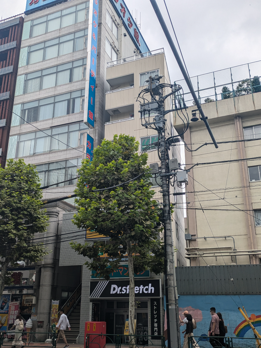 v20250427004120/fresh/building/J00100403164_7