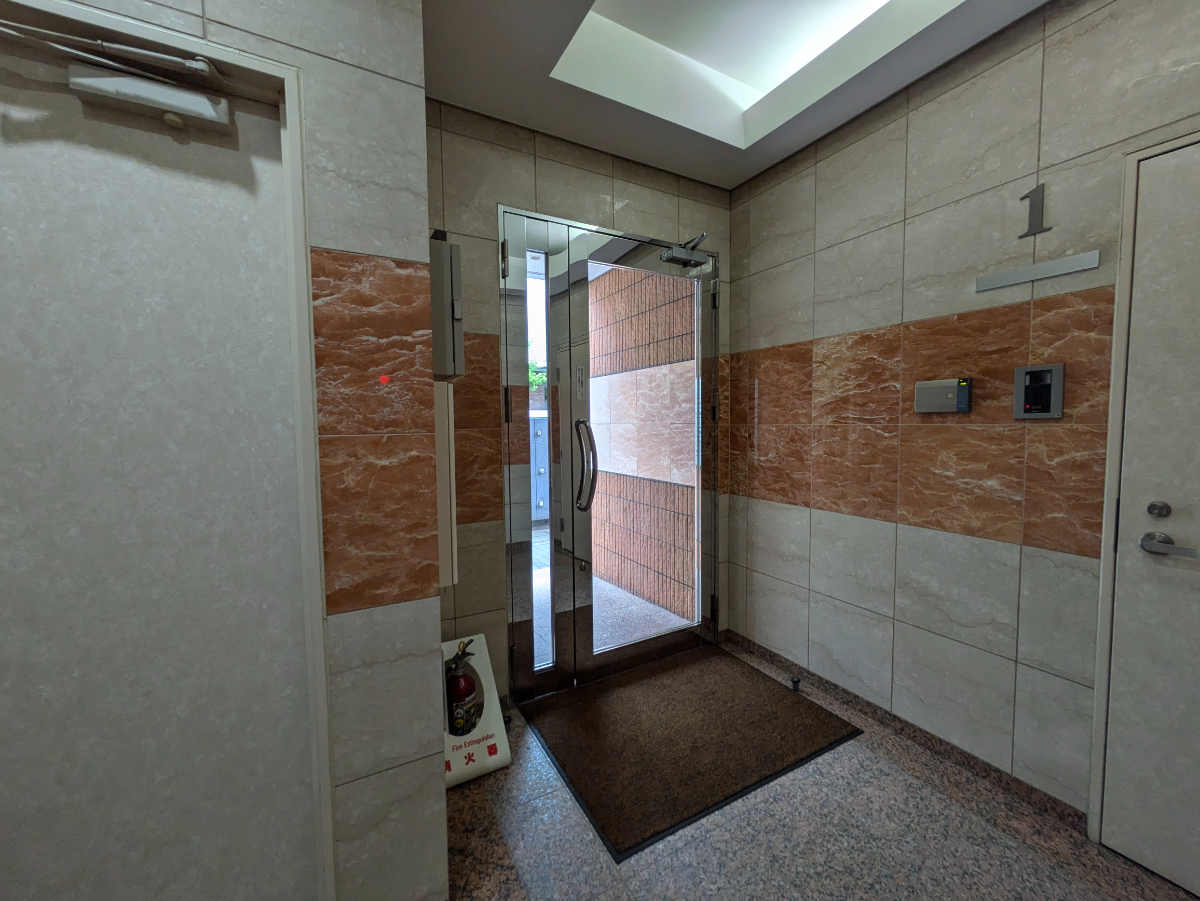 v20250427004120/fresh/building/J00100403253_11