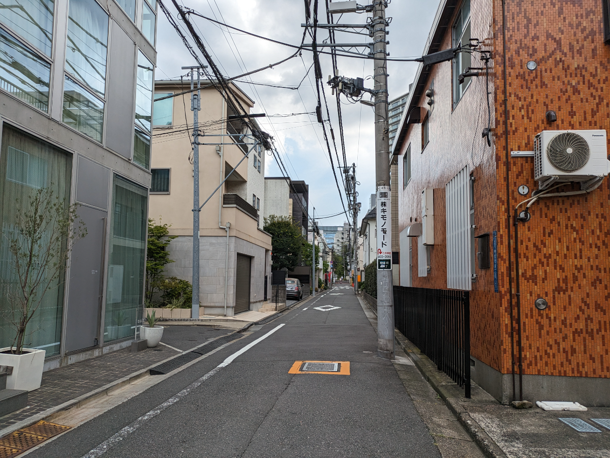 v20250427004120/fresh/building/J00100403287_5