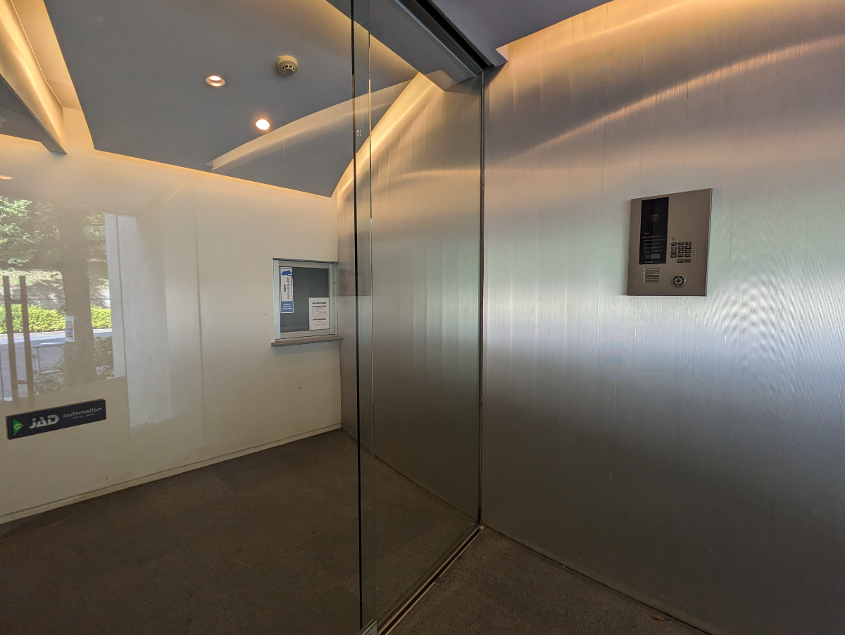 v20250427004120/fresh/building/J00100403335_6