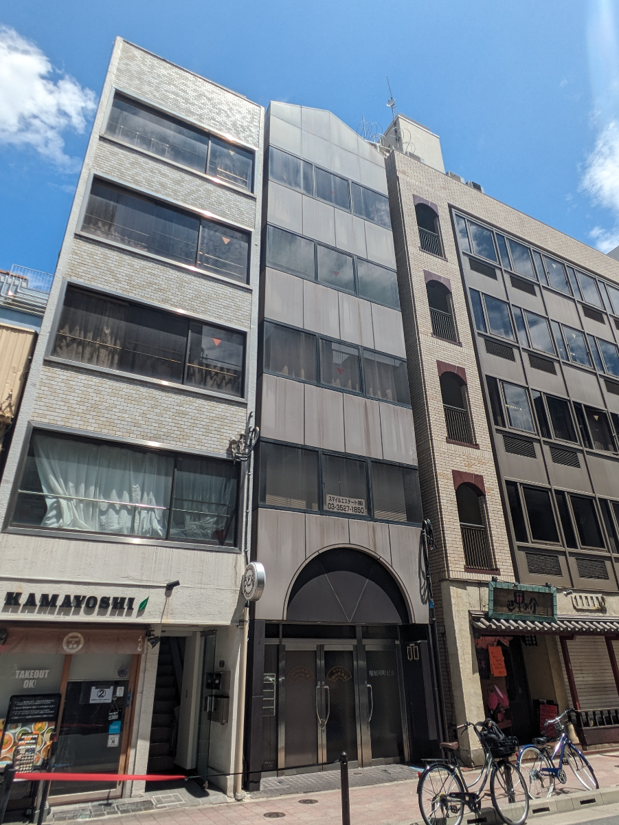 v20250427004120/fresh/building/J00100403745_7