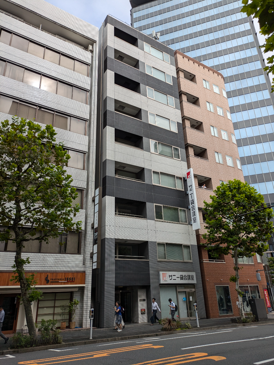 v20250427004120/fresh/building/J00100403975_6