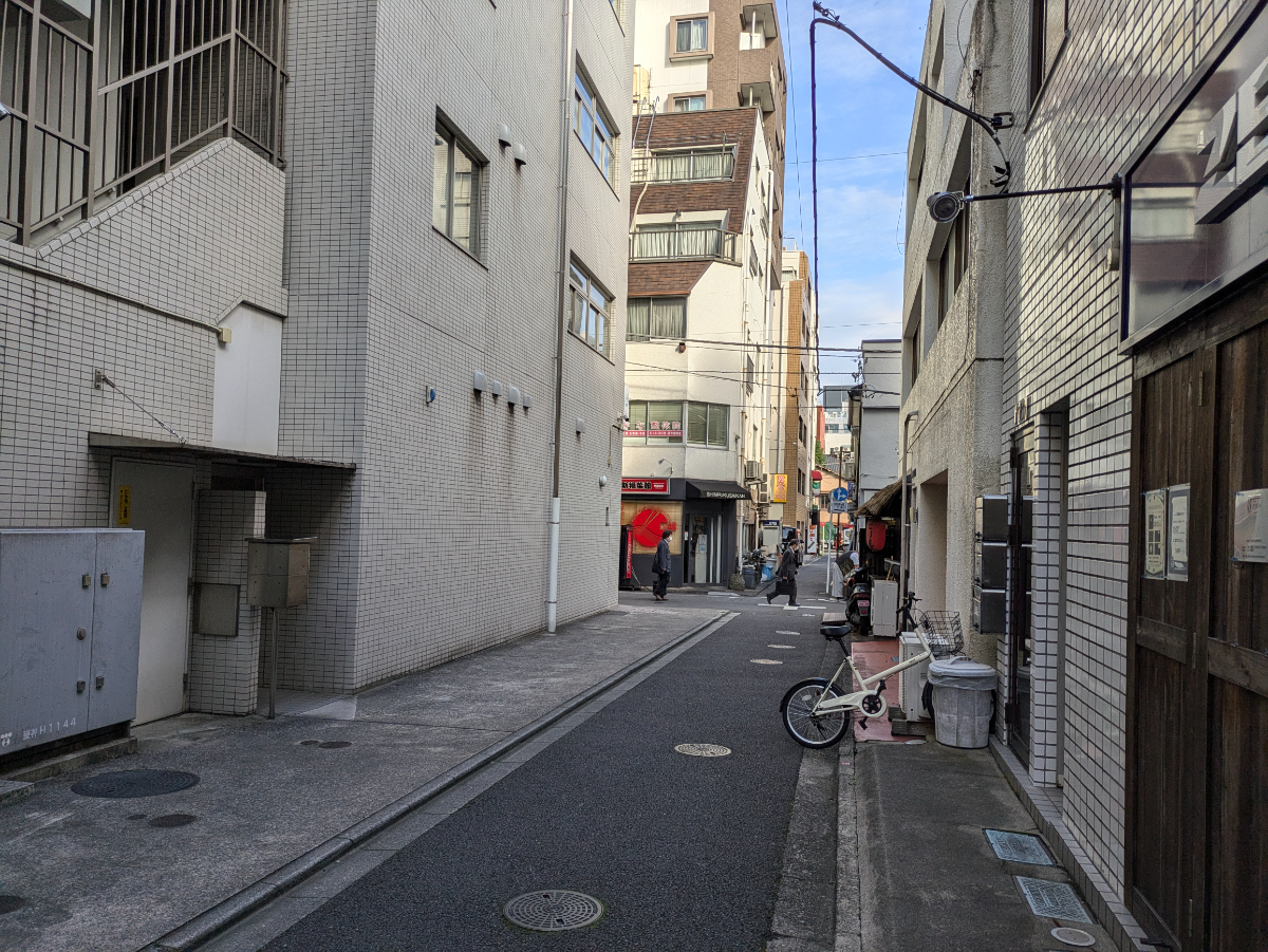 v20250427004120/fresh/building/J00100404099_9