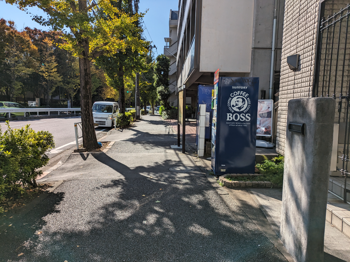 v20250427004120/fresh/building/J00100404696_9