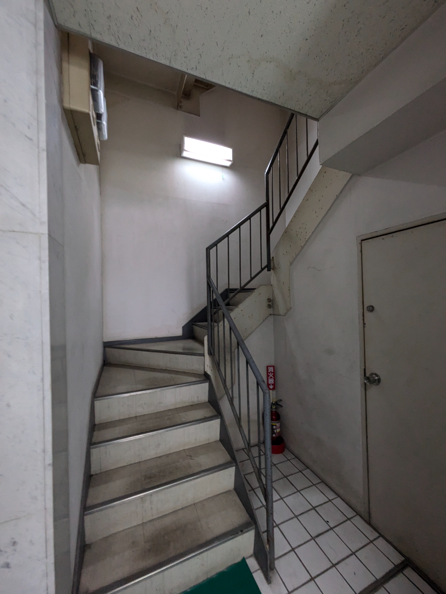 v20250427004120/fresh/building/J00100404909_5
