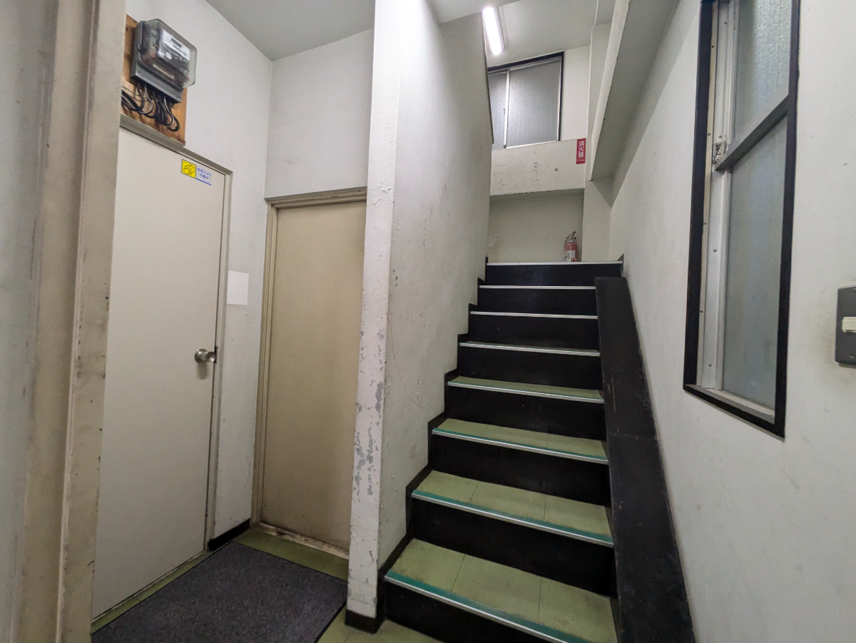v20250427004120/fresh/building/J00100404973_4