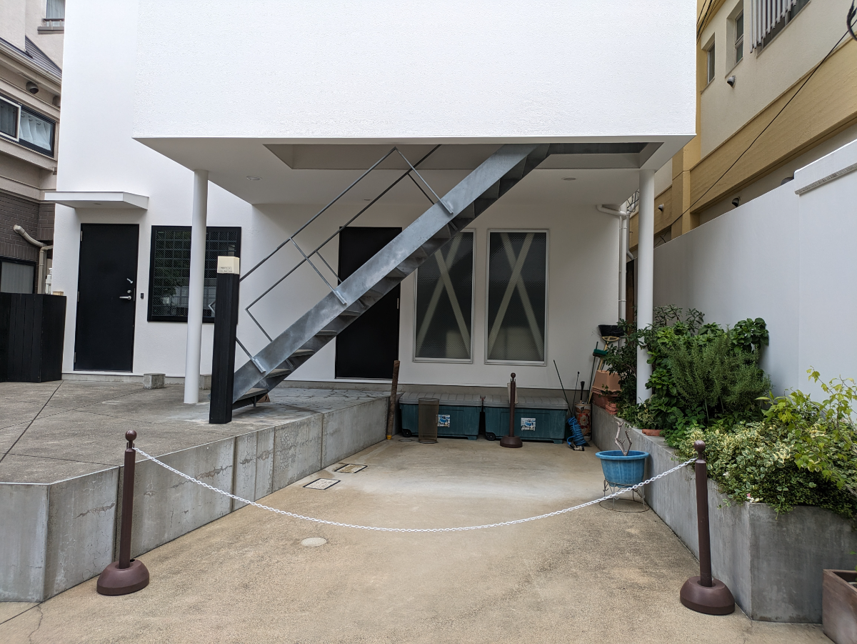 v20250427004120/fresh/building/J00100405614_10