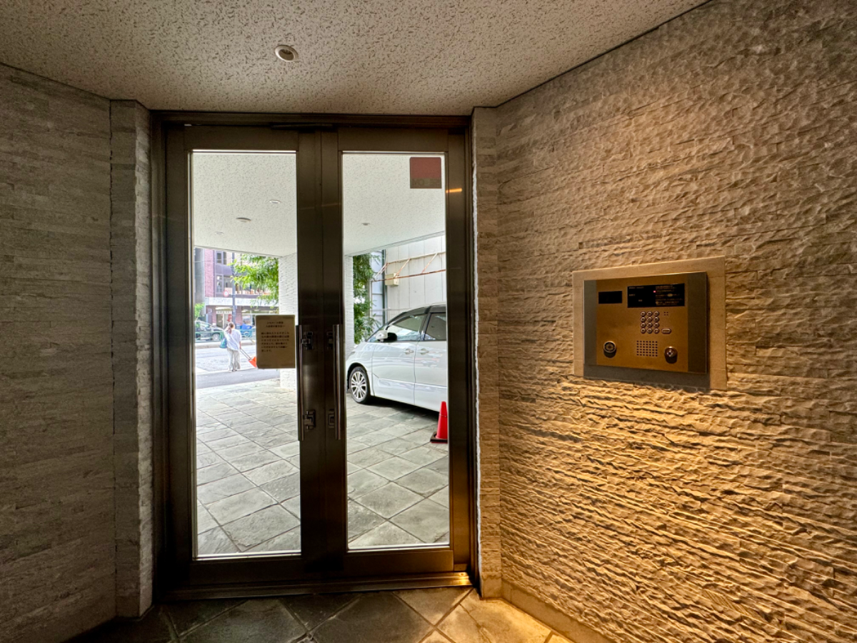v20250427004617/fresh/building/J00100406031_9