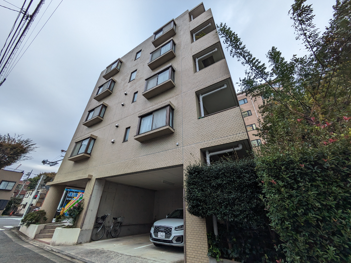 v20250427004617/fresh/building/J00100406077_1