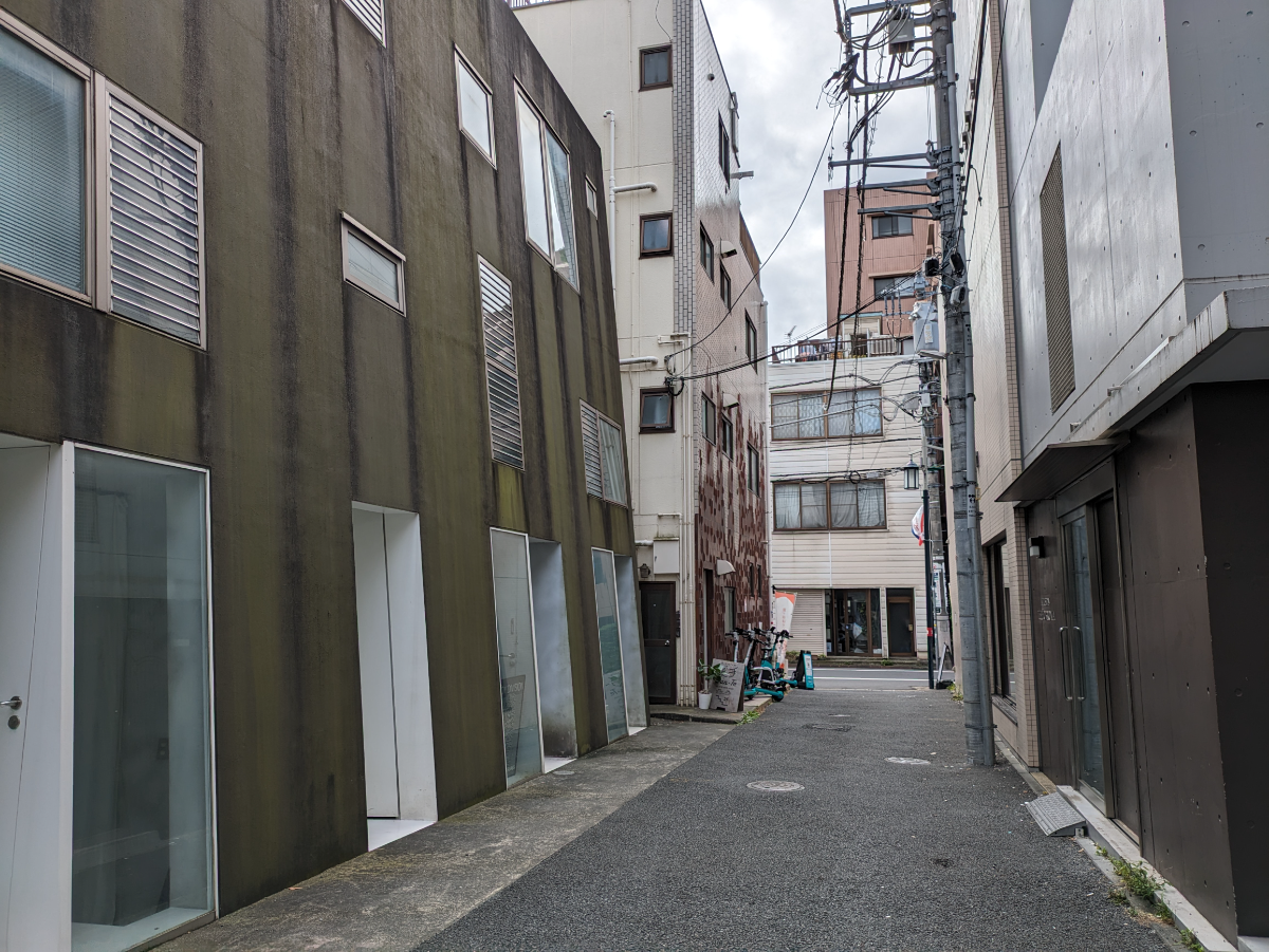 v20250427004617/fresh/building/J00100406151_9