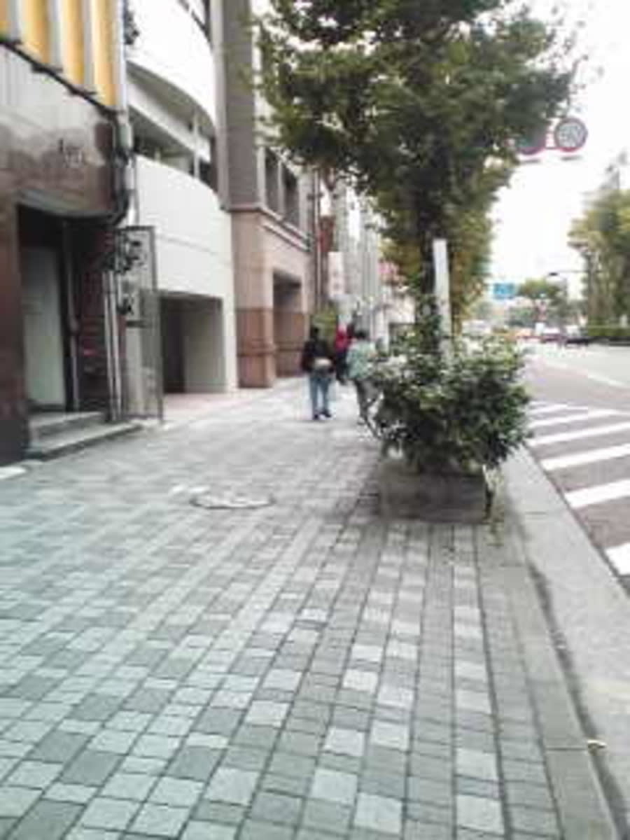 v20250427004617/fresh/building/J00100406401_2