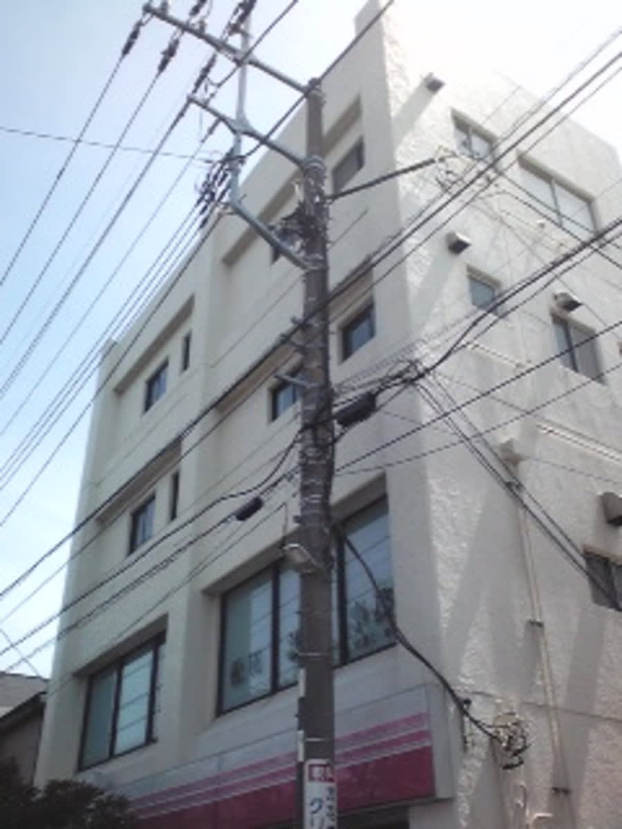 v20250427004617/fresh/building/J00100406795_1