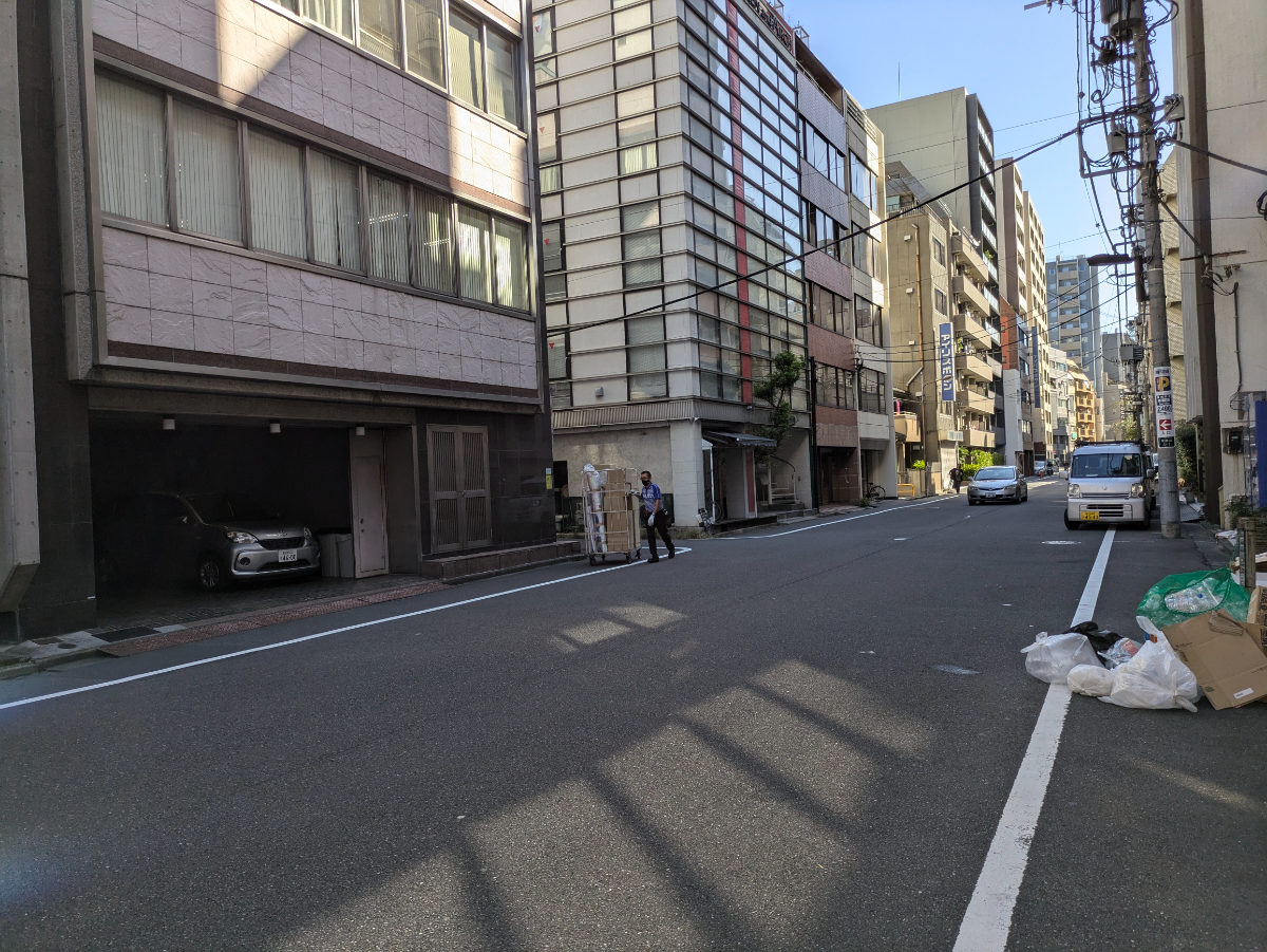 v20250427004617/fresh/building/J00100406818_11