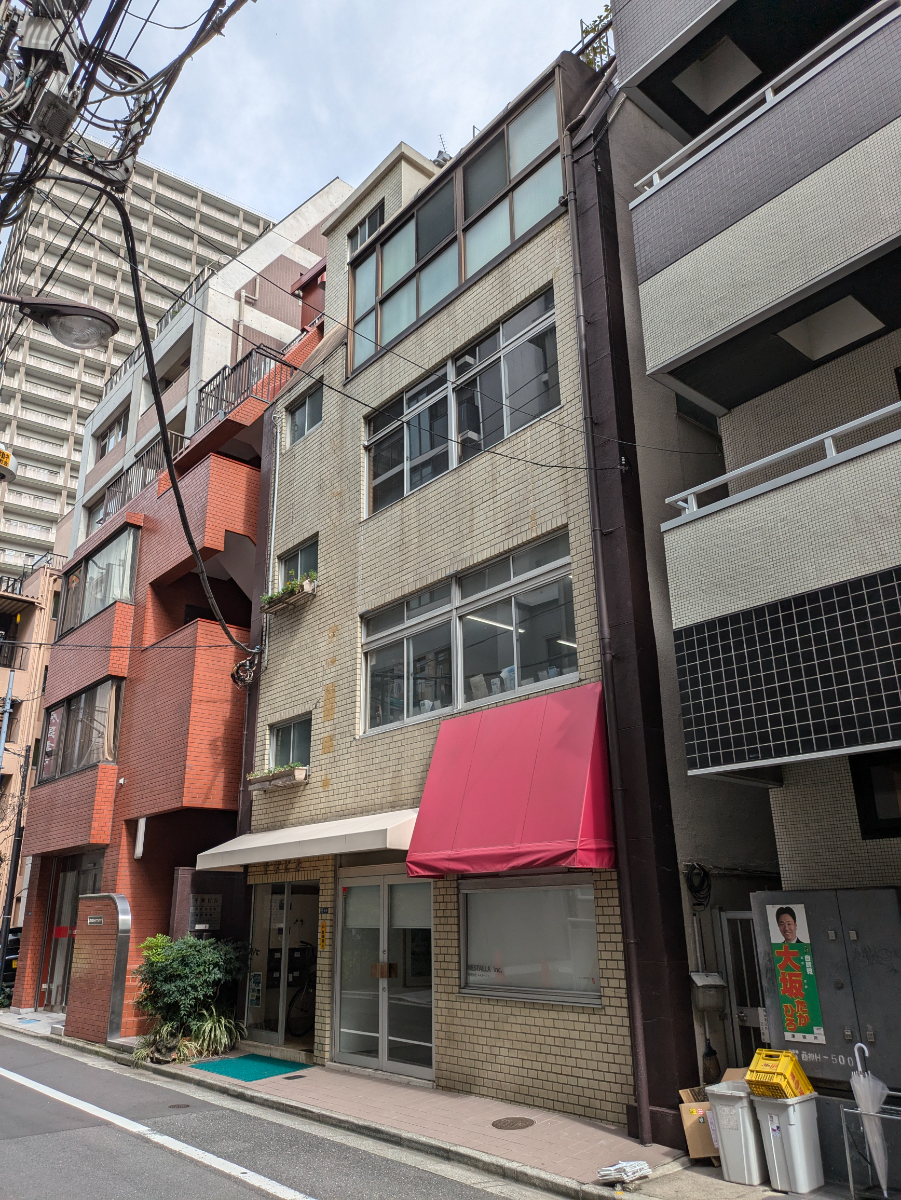 v20250427004617/fresh/building/J00100406834_6