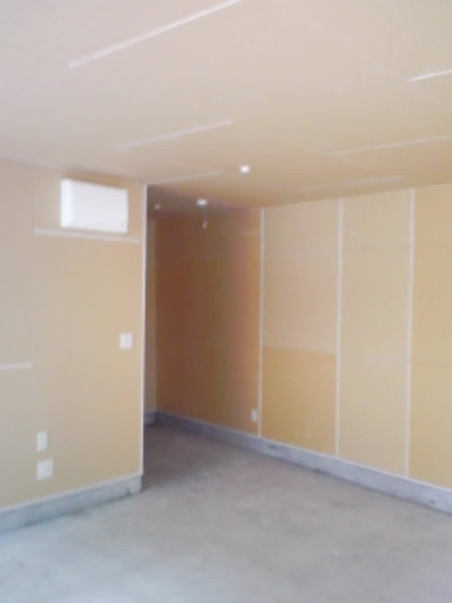 v20250427004617/fresh/building/J00100406836_5