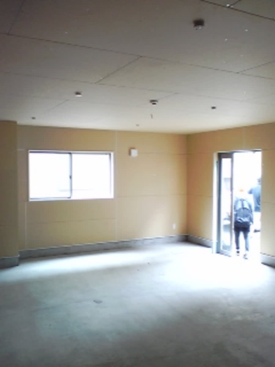 v20250427004617/fresh/building/J00100406836_6