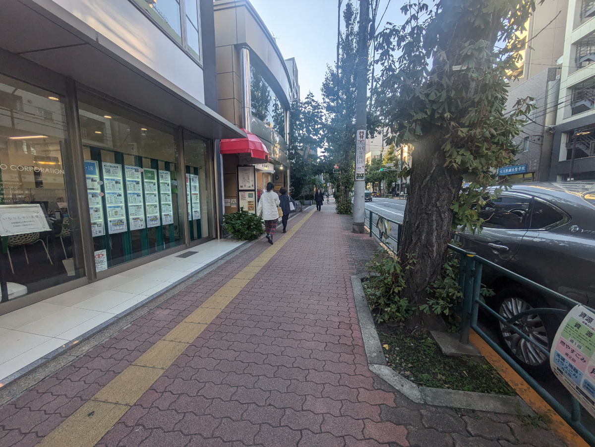 v20250427004617/fresh/building/J00100407284_9