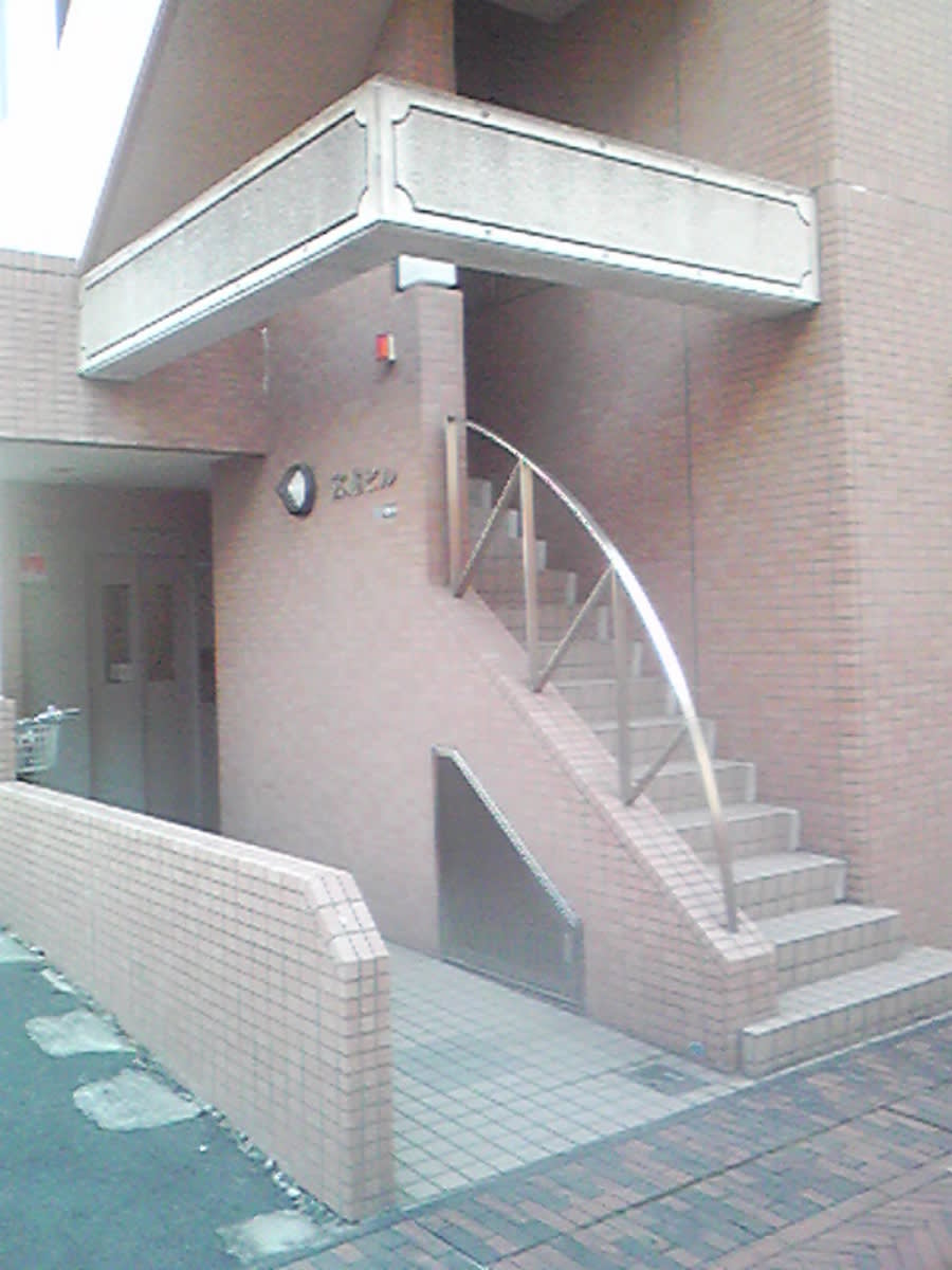 v20250427004617/fresh/building/J00100407650_3