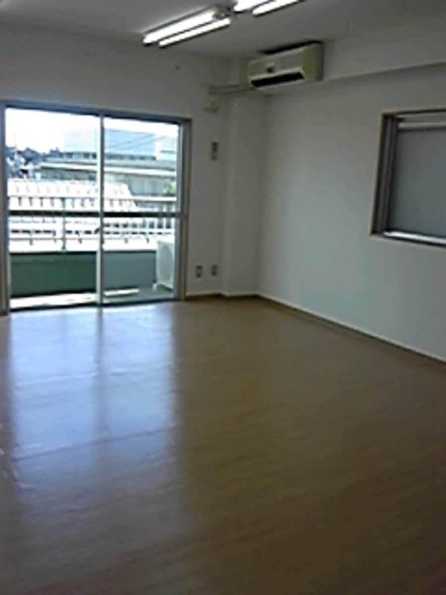 v20250427004617/fresh/building/J00100407808_5