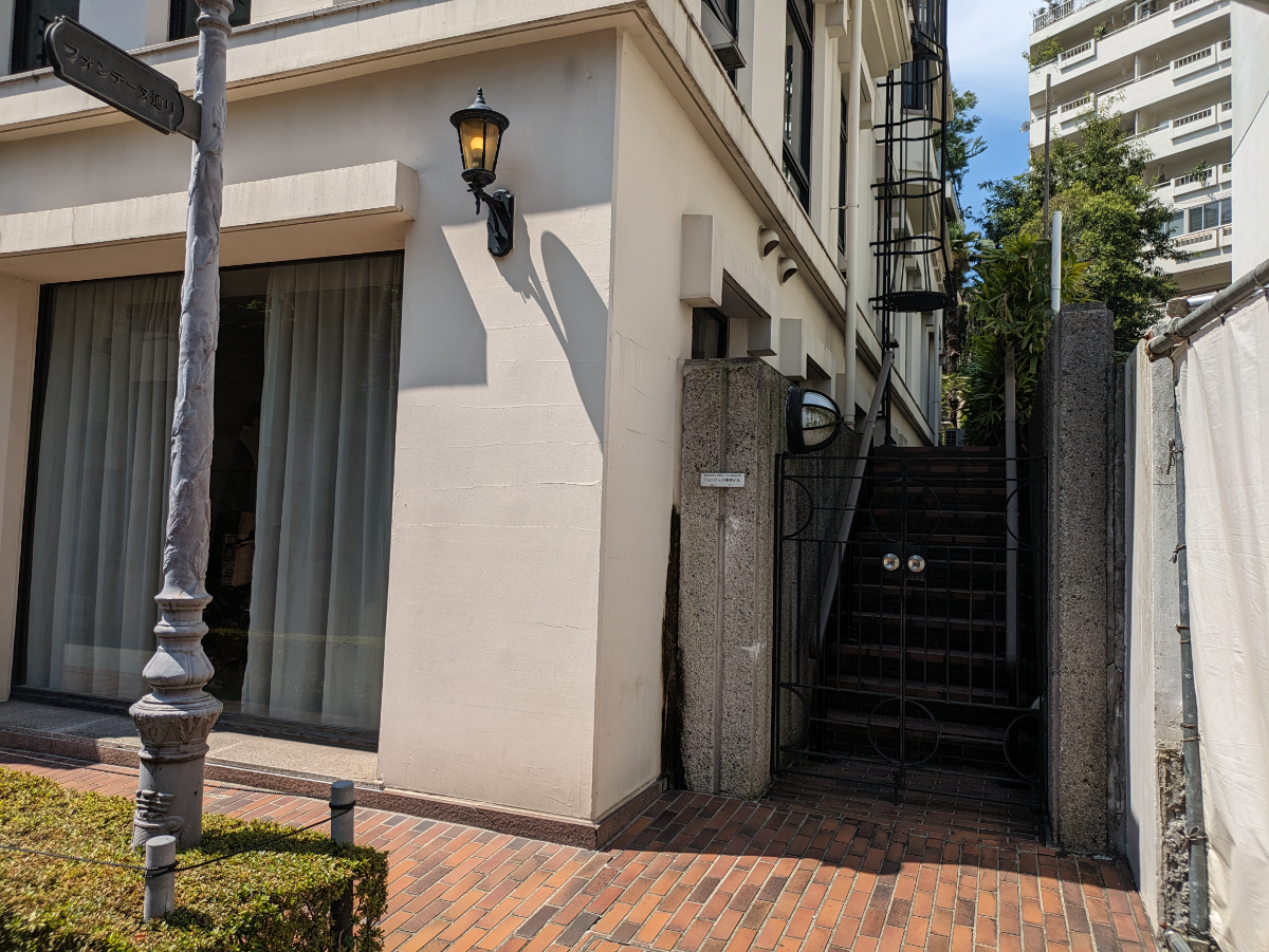 v20250427004617/fresh/building/J00100408122_8