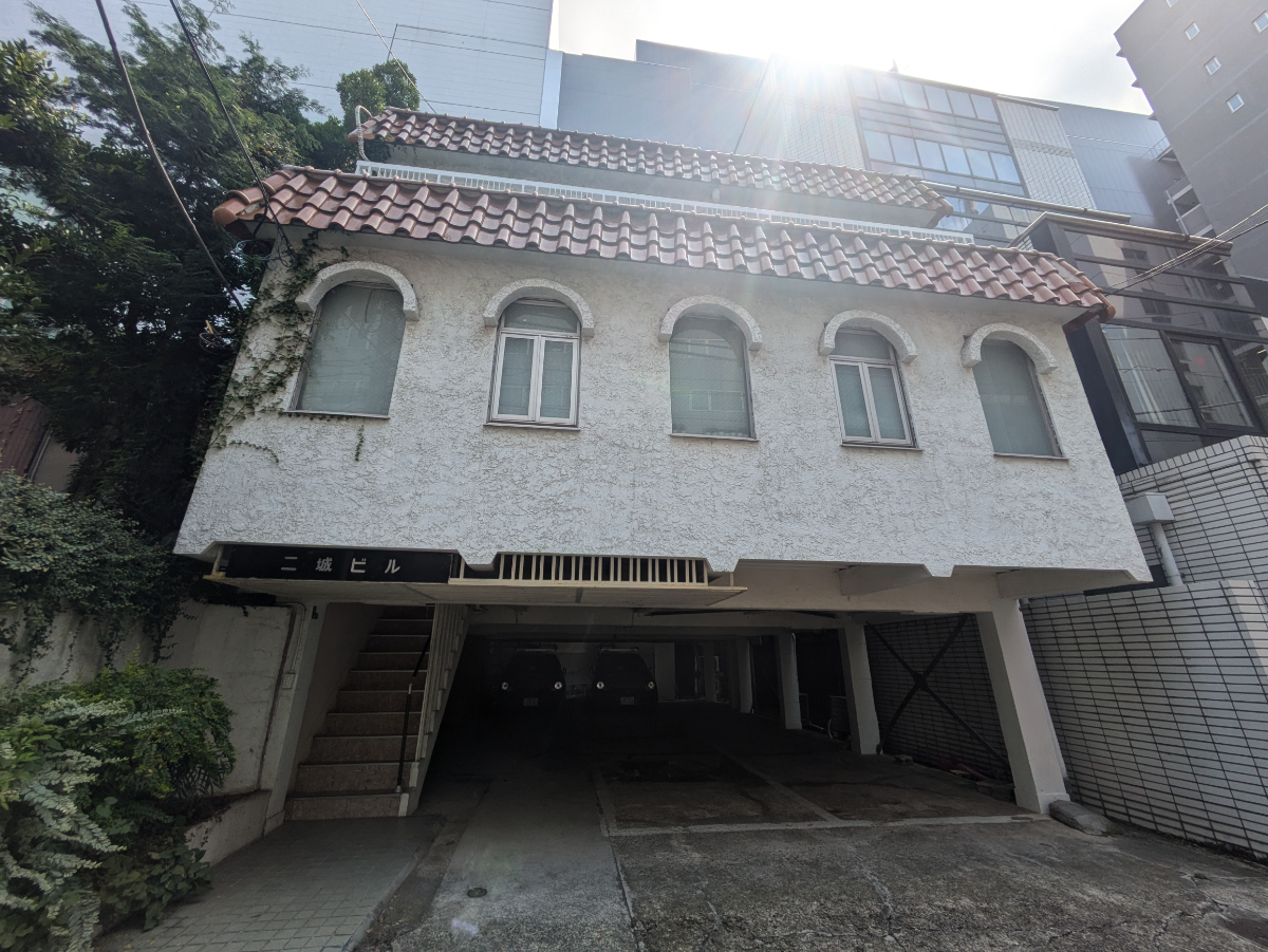 v20250427004617/fresh/building/J00100408140_1