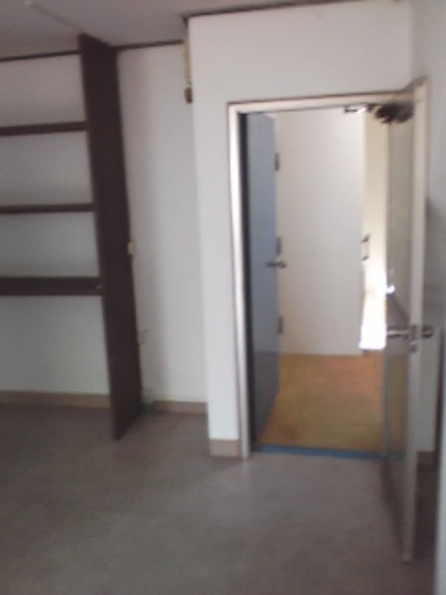 v20250427004617/fresh/building/J00100408335_6