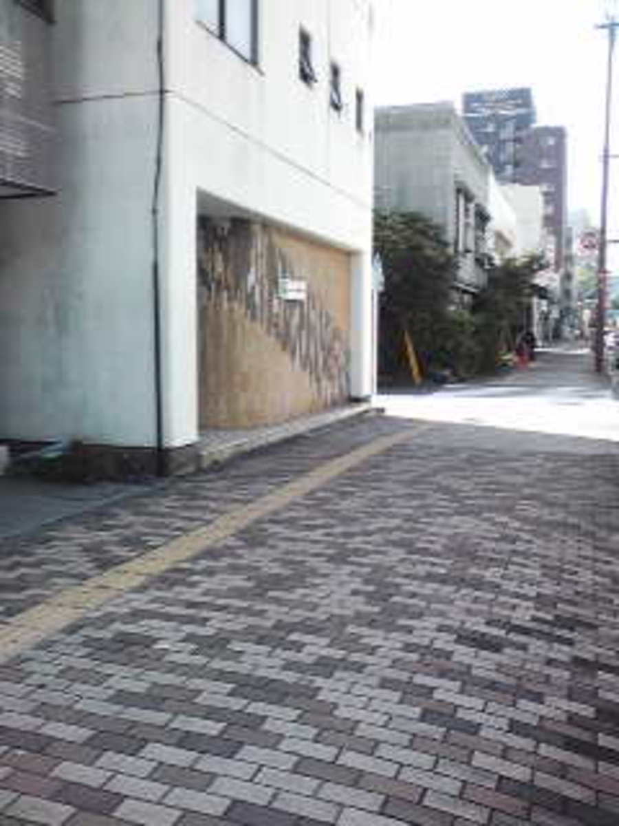 v20250427004617/fresh/building/J00100408442_2