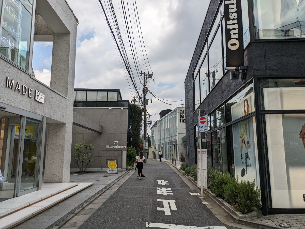 v20250427004617/fresh/building/J00100408615_5