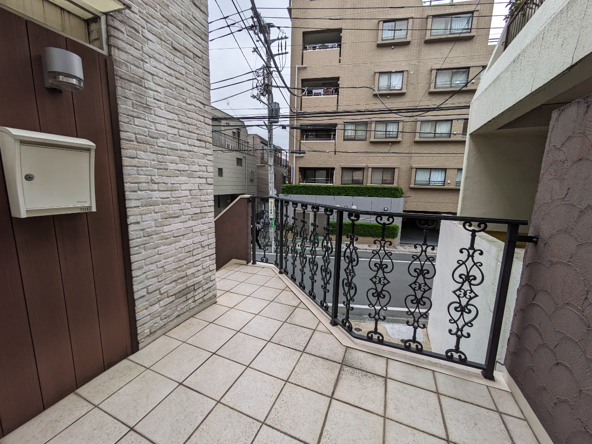v20250427004617/fresh/building/J00100408686_6