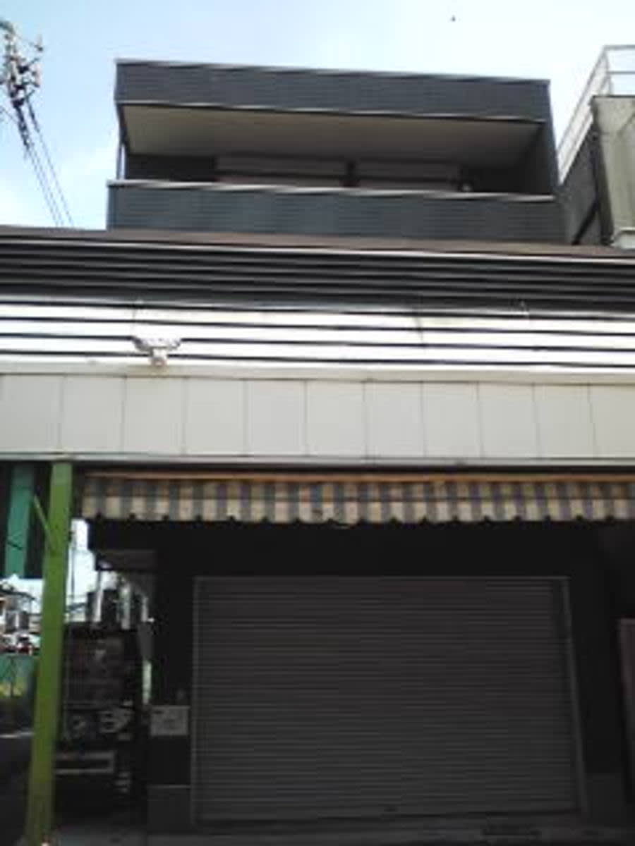 v20250427004617/fresh/building/J00100408733_1