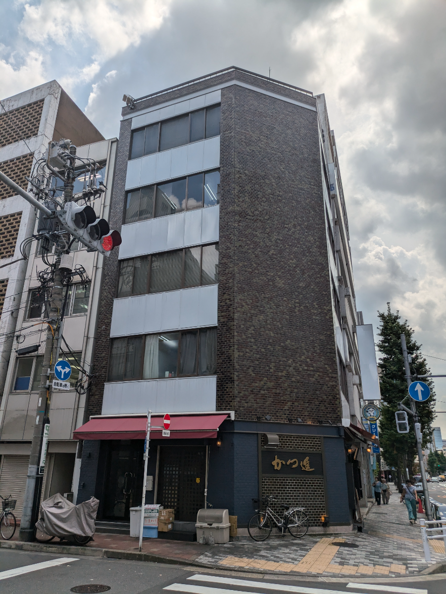v20250427004617/fresh/building/J00100409258_5