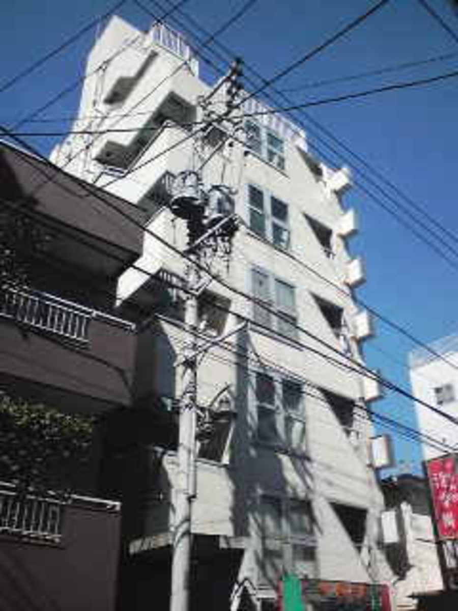 v20250427004617/fresh/building/J00100409570_1